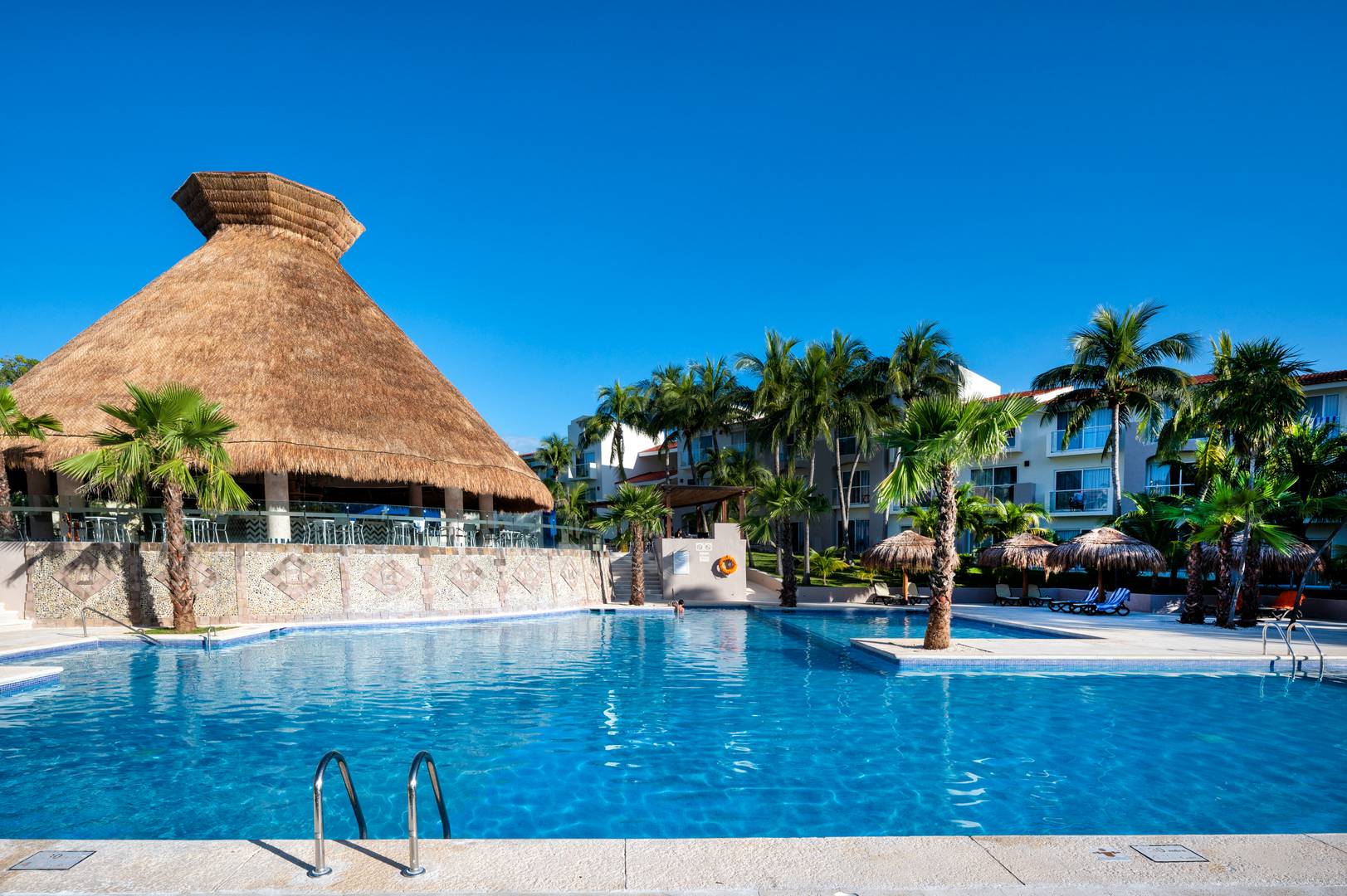 Cancun Vacations - Viva Azteca by Wyndham - All-Inclusive - Property Image 3
