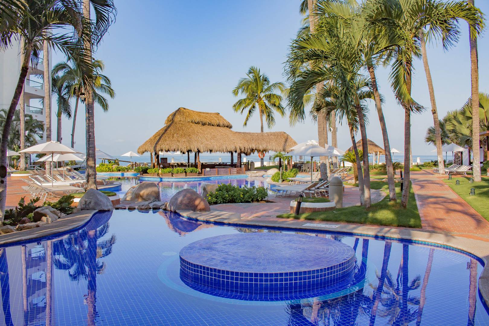 Puerto Vallarta Vacations - Plaza Pelicanos Grand Beach Resort - All-Inclusive - Property Image 2