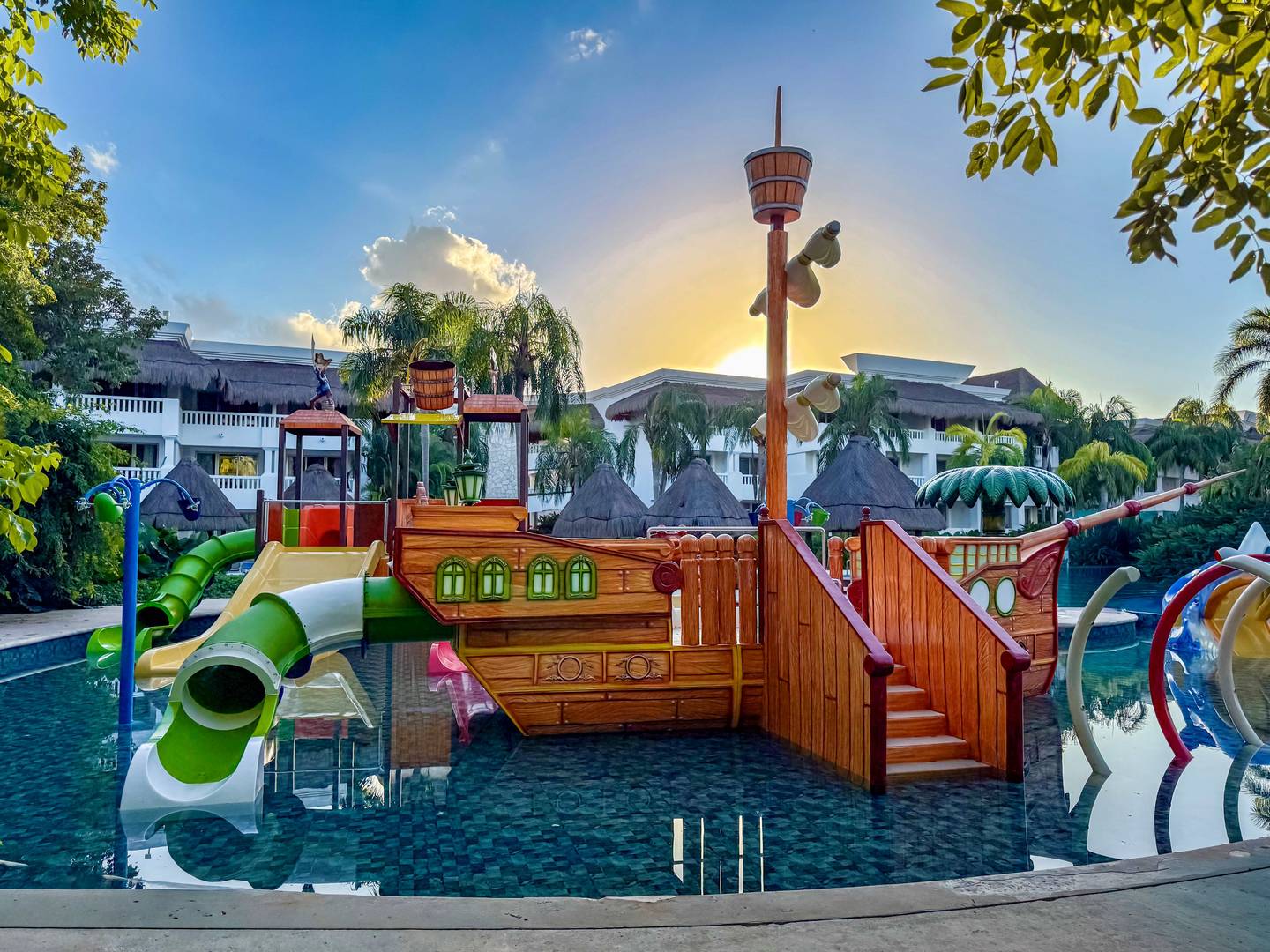 Cancun Vacations - Grand Sunset Princess All-Suites Resort - All-Inclusive - Property Image 9