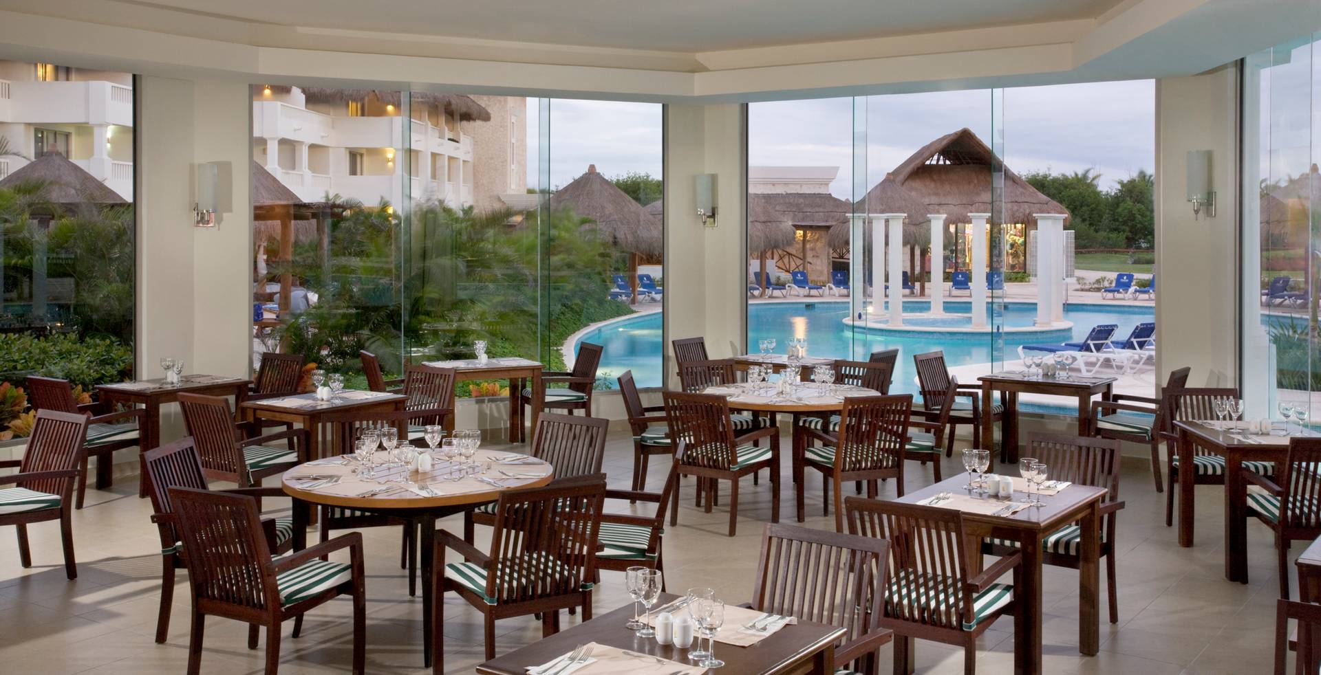 Cancun Vacations - Grand Sunset Princess All-Suites Resort - All-Inclusive - Property Image 28