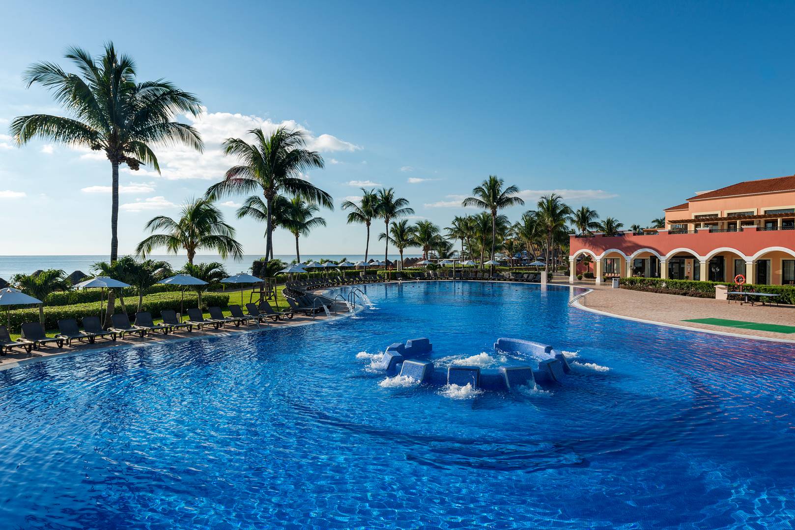 Ocean Coral and Turquesa - All-Inclusive