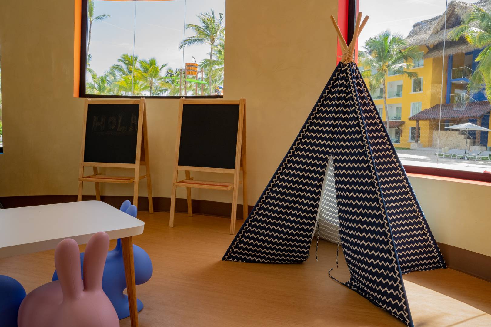 Tropical Deluxe Princess - All-Inclusive