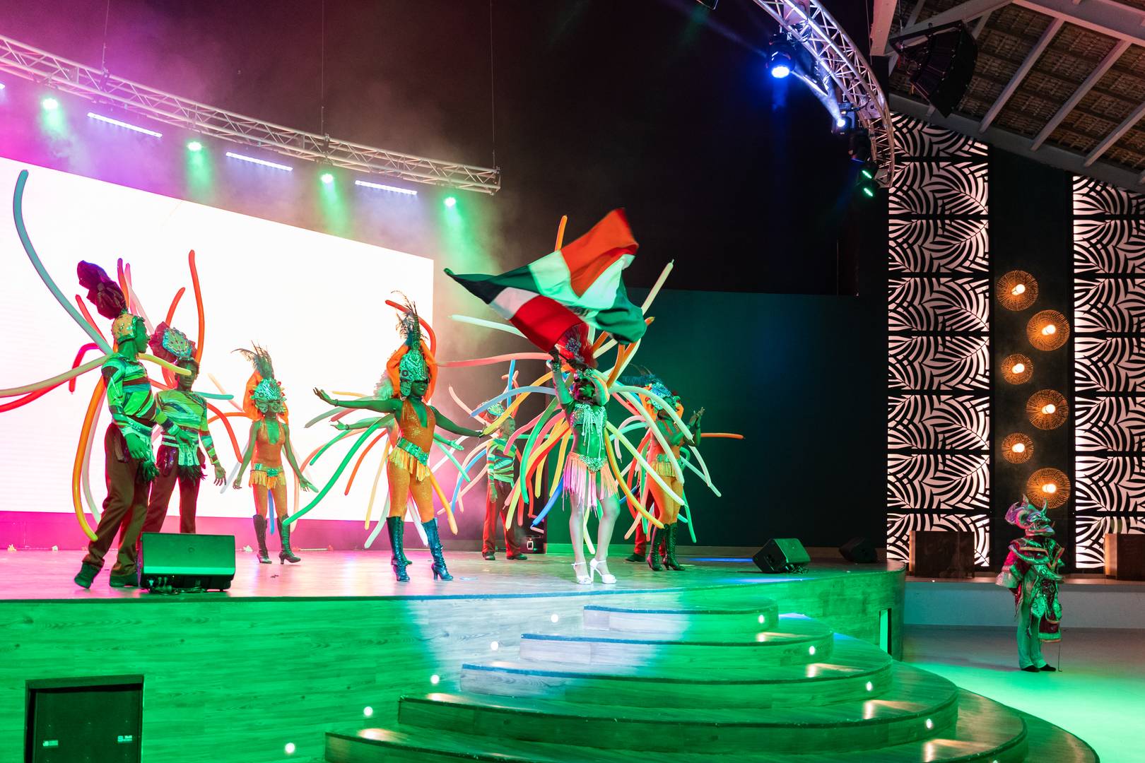 Tropical Deluxe Princess - All-Inclusive