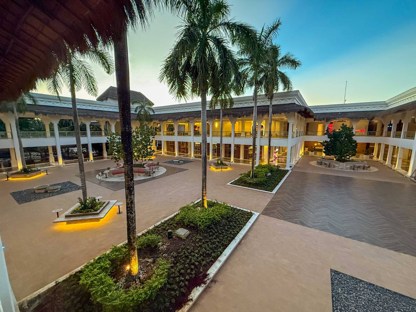 Cancun Vacations - Grand Riviera Princess All-Suites Resort - All-Inclusive - Property Image 3