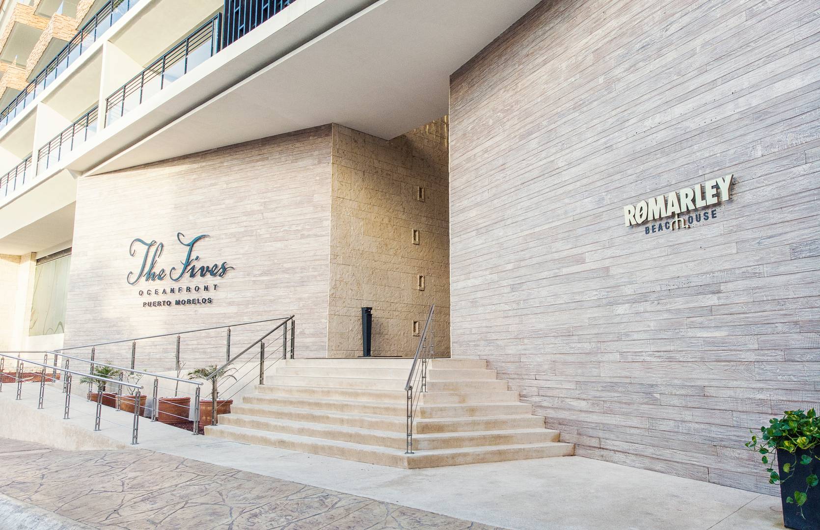 Cancun Vacations - The Fives Oceanfront - All-Inclusive - Property Image 9